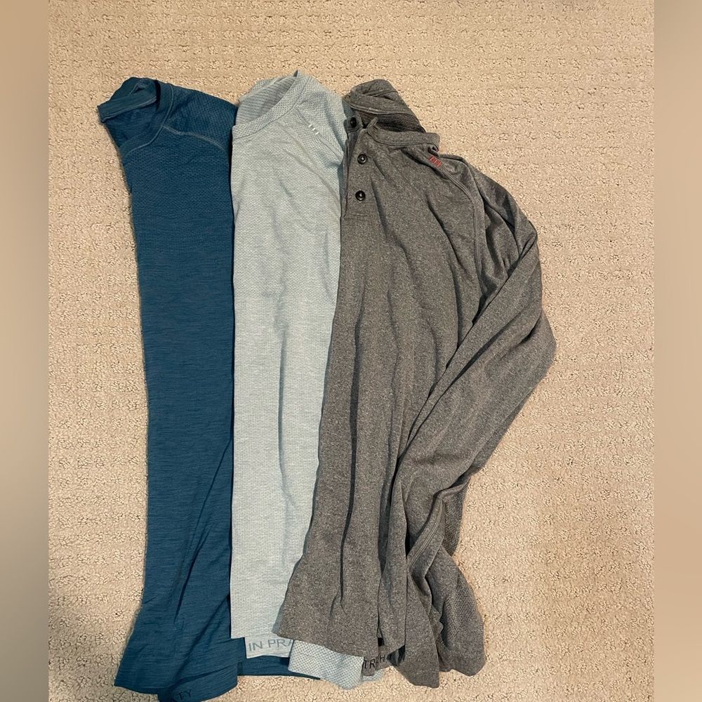 BUNDLE men’s lululemon long sleeve t shirts: metal vent tech